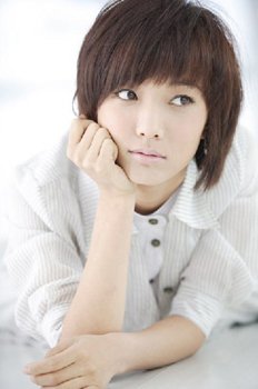 王珞丹被曝曾闪婚且离异 经纪人回应:纯属谣传(图)