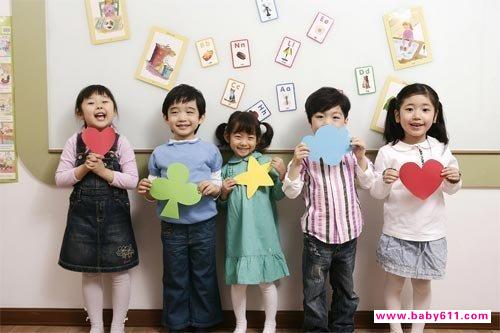 幼儿教育因何步入“小学化”