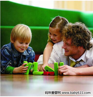 影响亲子沟通的三个因素