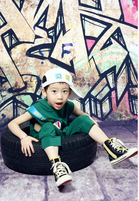 ��������