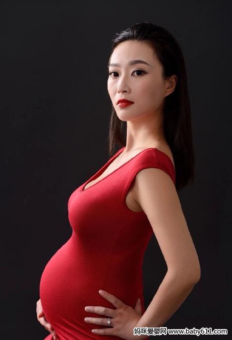 �����и���