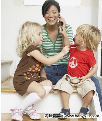 平衡感训练游戏小脚踩大脚