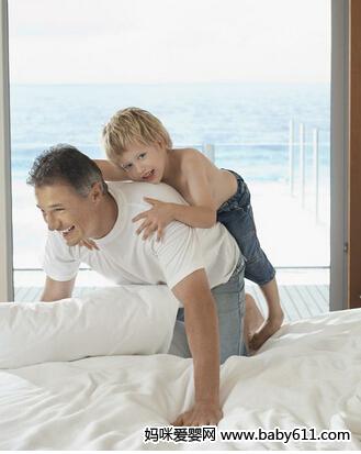 家长如何应对好奇心的宝宝