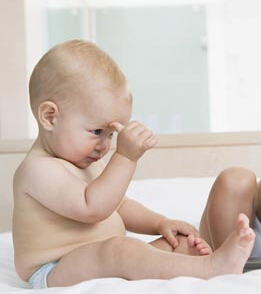 婴儿启蒙教育要着力注意的事项