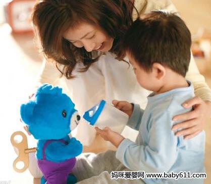 和孩子一起玩书培养亲子关系法