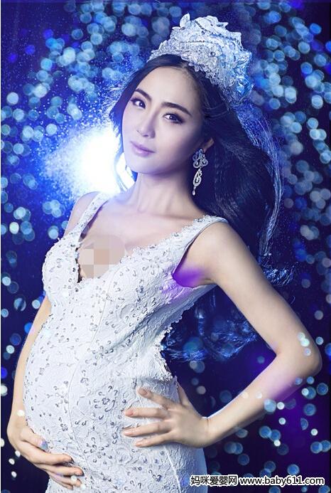 ��8�����µ���Ƭ