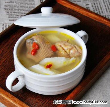 山药炖鸡汤
