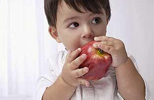 要及时帮助孩子矫正不良的个性