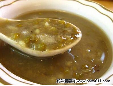 推荐六款食谱应付早孕不适感