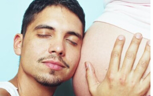 准爸爸如何做胎教,有哪些孕晚期注意事项?