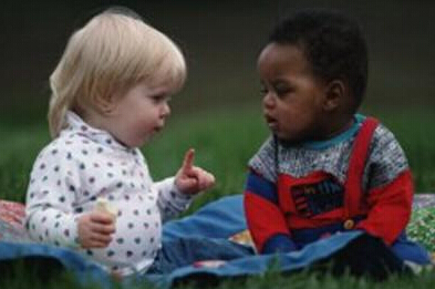 多大的宝宝才会与同伴一起玩