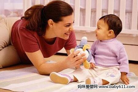 在游戏中锻炼宝宝的动手能力!