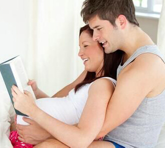 抚摸胎教的最佳时间