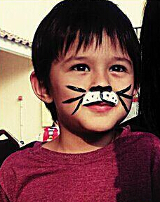 尝试和孩子创造一个想象的世界