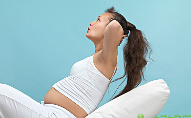 孕妇每天吃几个核桃最补脑?