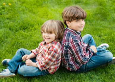 �����׶����ȷ���