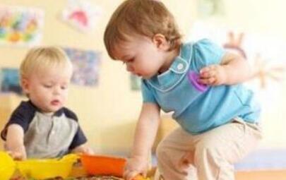 能拉进宝宝与你的距离的N种亲子小游戏