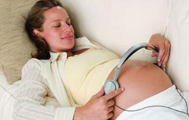 准妈妈快乐是最好的胎教