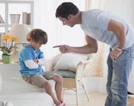 培养乖孩子不是家庭的目标