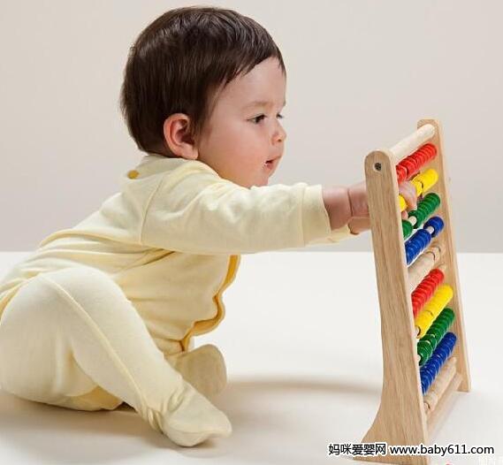 做做空气浴 宝宝更开心