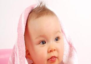 顺产对妈妈宝宝都好