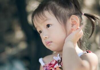 ��ѧ�� ��λ��ⱦ���ķ��뽹��