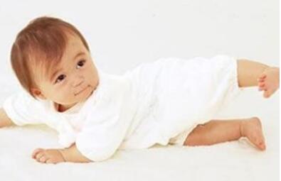 ΪʲôӤ�׶����˿�����