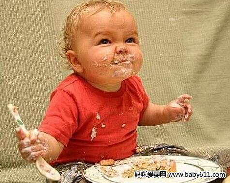 Ӥ���ڲ���Ӧ����ʳ��Ϊ��