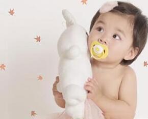 ��ͯԤ������ע������