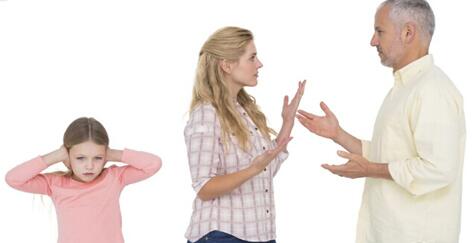 如何正确引导单亲家庭的小孩心理