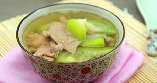 丝瓜猪肝瘦肉汤