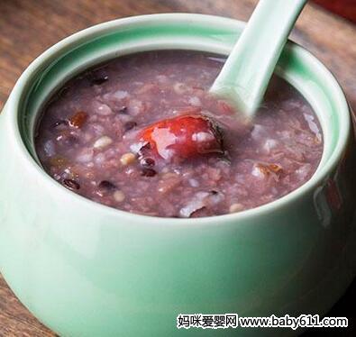 ���׺�����