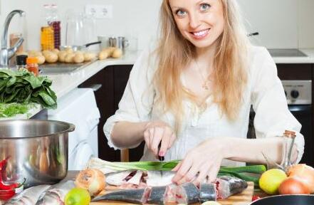 宝宝卡鱼刺怎么办?正确处理方式介绍