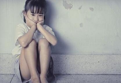 儿童心理异常的四大信号早知道