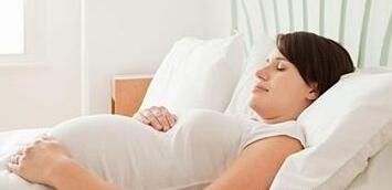 孕妇如何正确进行抚摸胎教