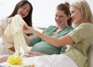 产前为胎儿做“物质准备”