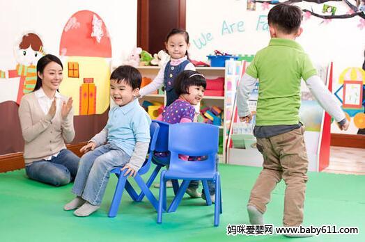 给孩子择园一定要找个有责任感的老师