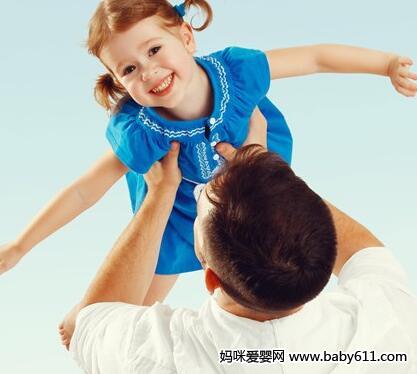 多做亲子游戏 有利家庭沟通