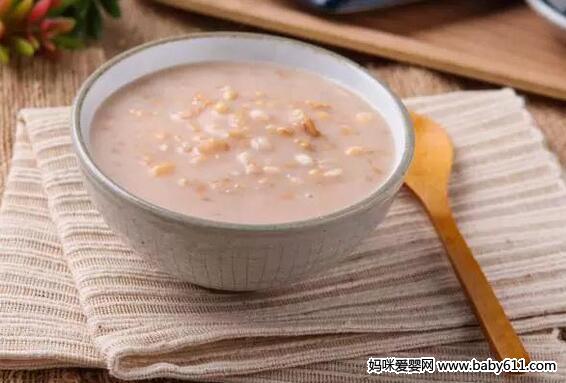 梨水燕麦片粥