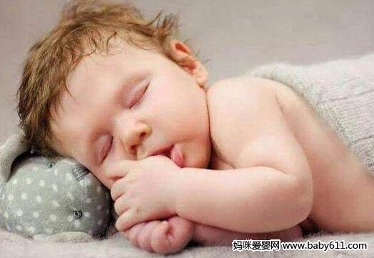 家有育儿嫂?必须给她科普这5件事!