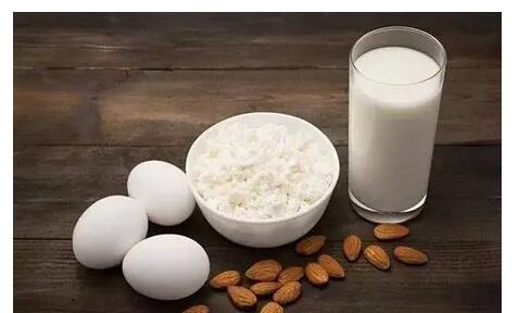 ��ͯ�ɳ���������Ҫ��3��΢��Ԫ�أ��������˶����У� 