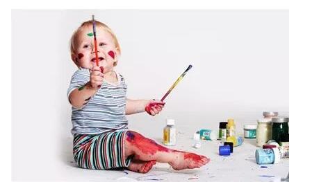 育儿嫂10个游戏,帮宝宝锻炼精细动作