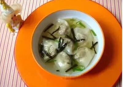 虾仁紫菜馄饨汤