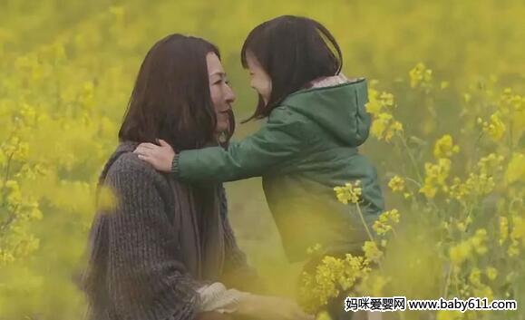 家庭教育中,父亲重要还是母亲重要?看完就知道了!