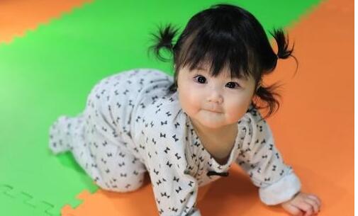 模仿 孩子学习的第一步