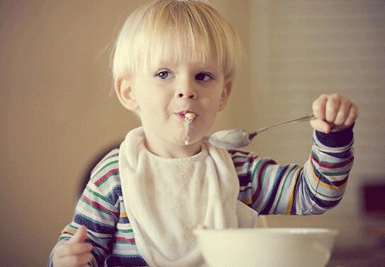 各阶段宝宝的饮食禁忌有哪些