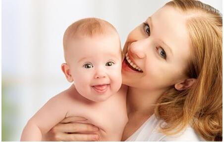 婴儿湿疹皮损别用水洗