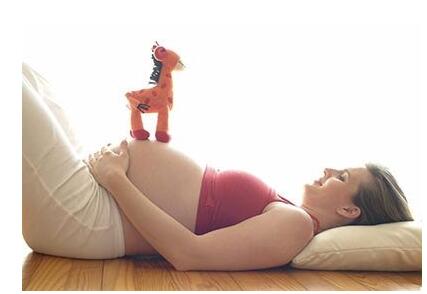 孕妇夏季避暑要当心