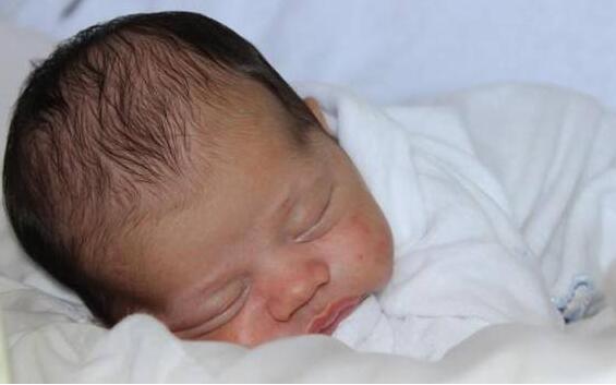 Ӥ���������ĭ��ô�죿