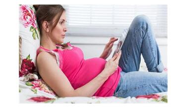 日常生活中,腰痛的孕妇如何保健?